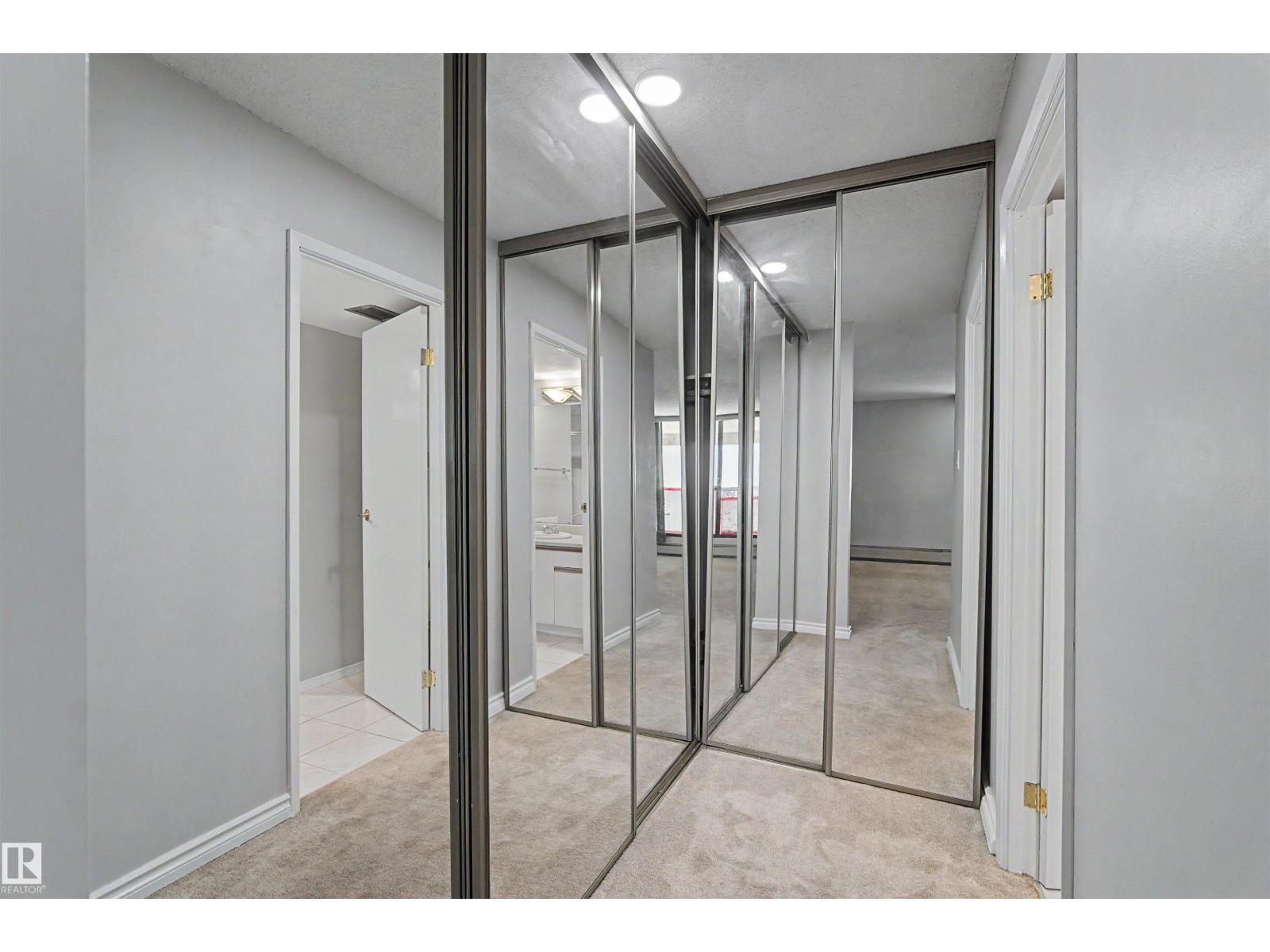 #904 8220 JASPER AV NW - Image 23