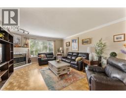 Living room - 1240 Collison Road, Kelowna, BC V1X1K6 Photo 9
