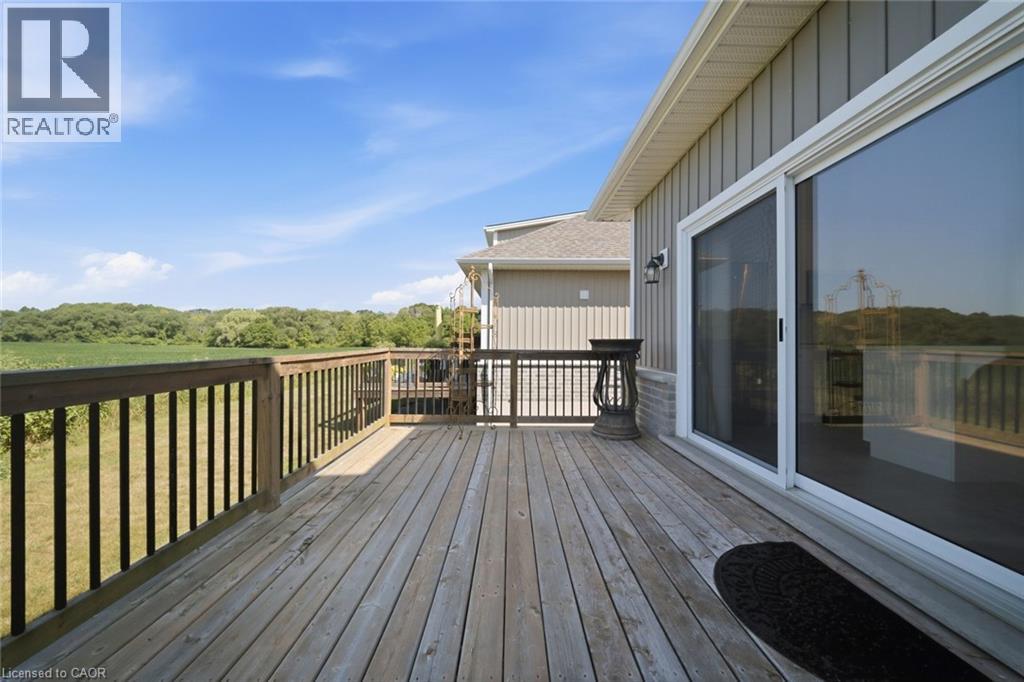 #10 744 NELSON Street W - Image 34