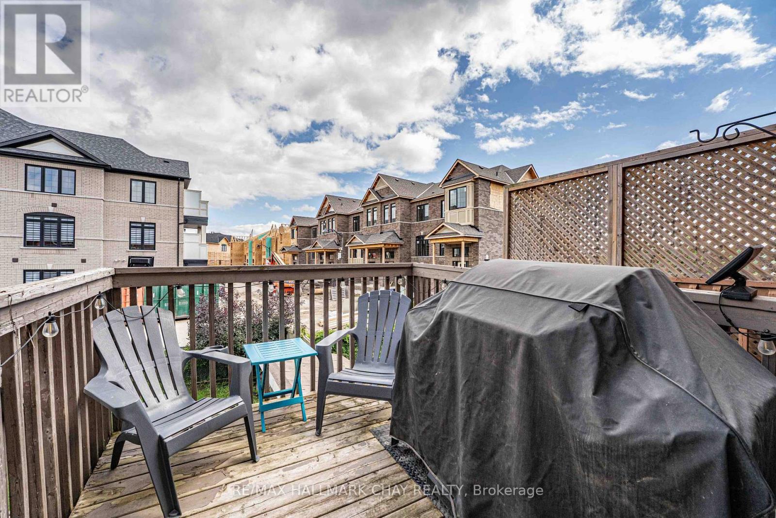 2035 SWAN STREET - Image 4