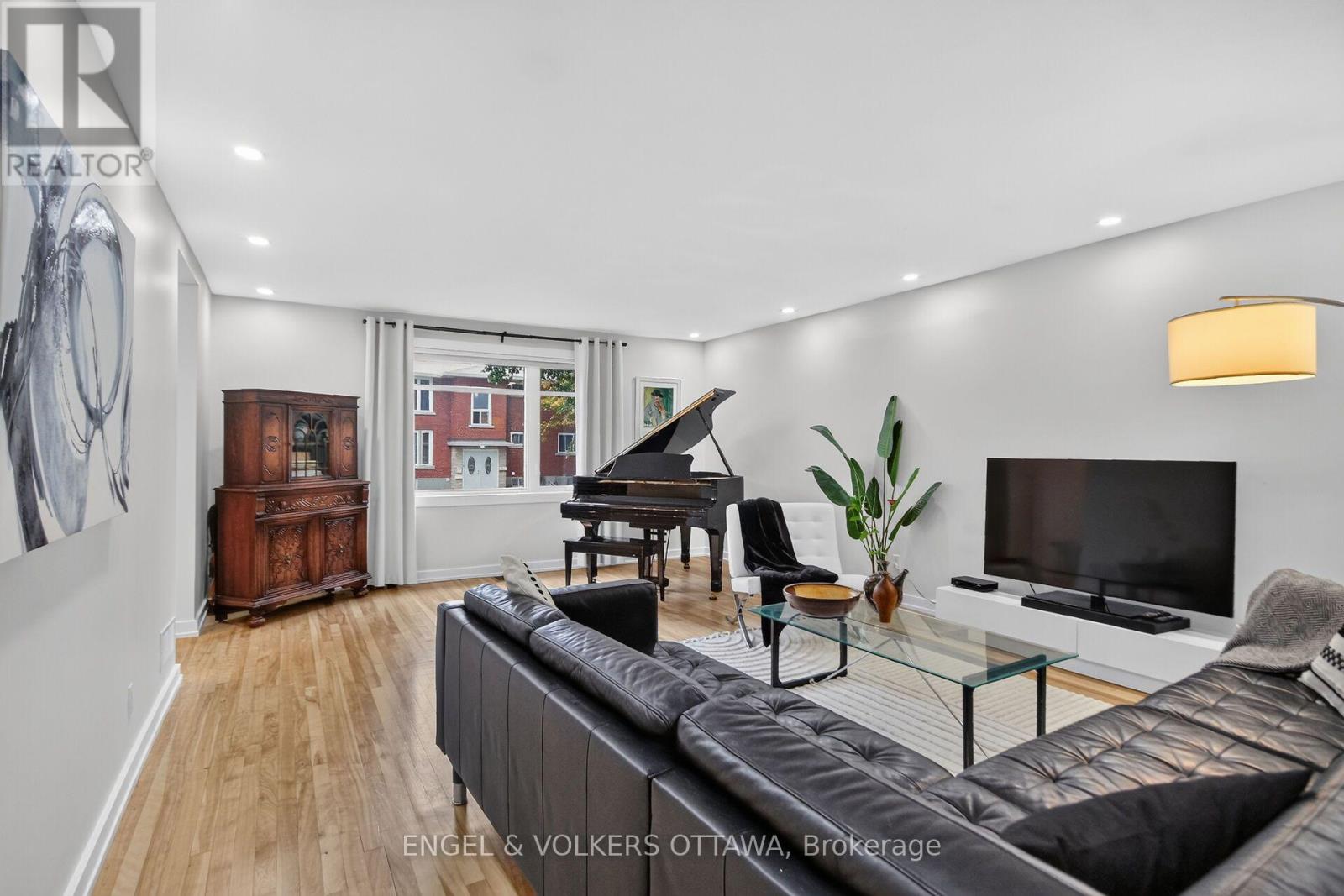 390 PRINCETON AVENUE - Image 11