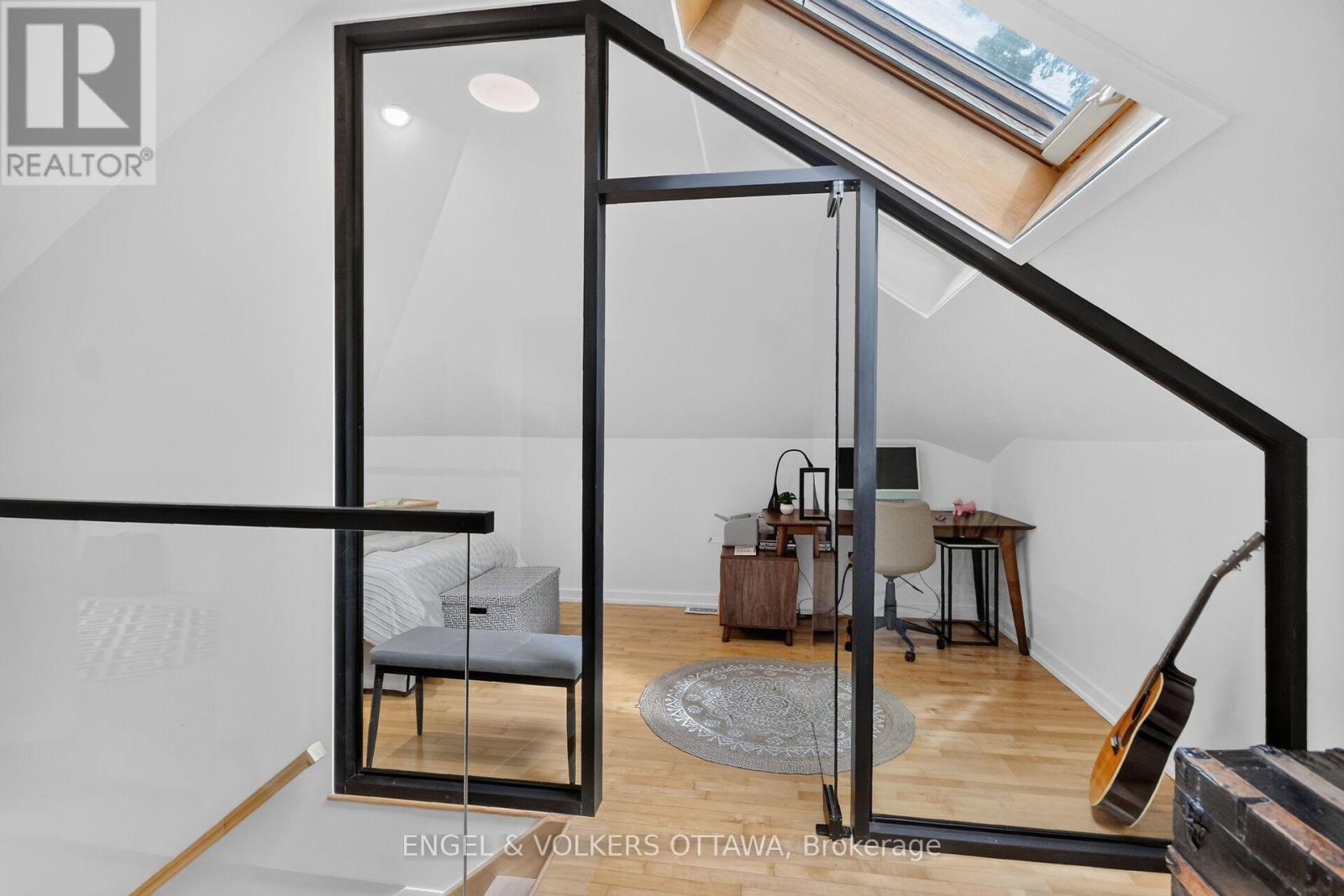390 PRINCETON AVENUE - Image 32