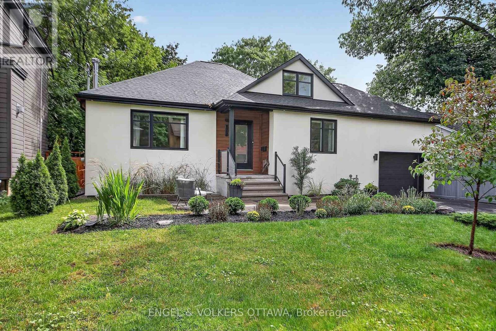 390 PRINCETON AVENUE - 4