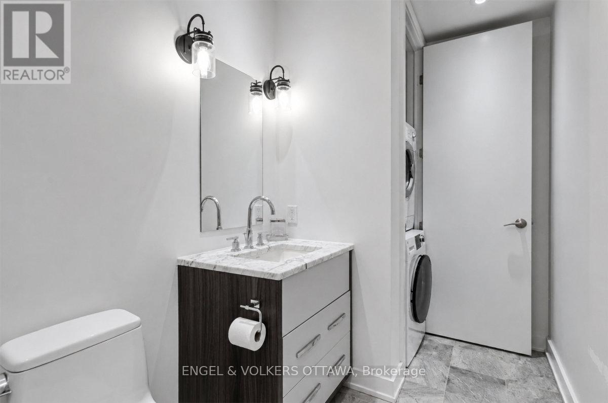 #610 111 CHAMPAGNE AVENUE S - 26