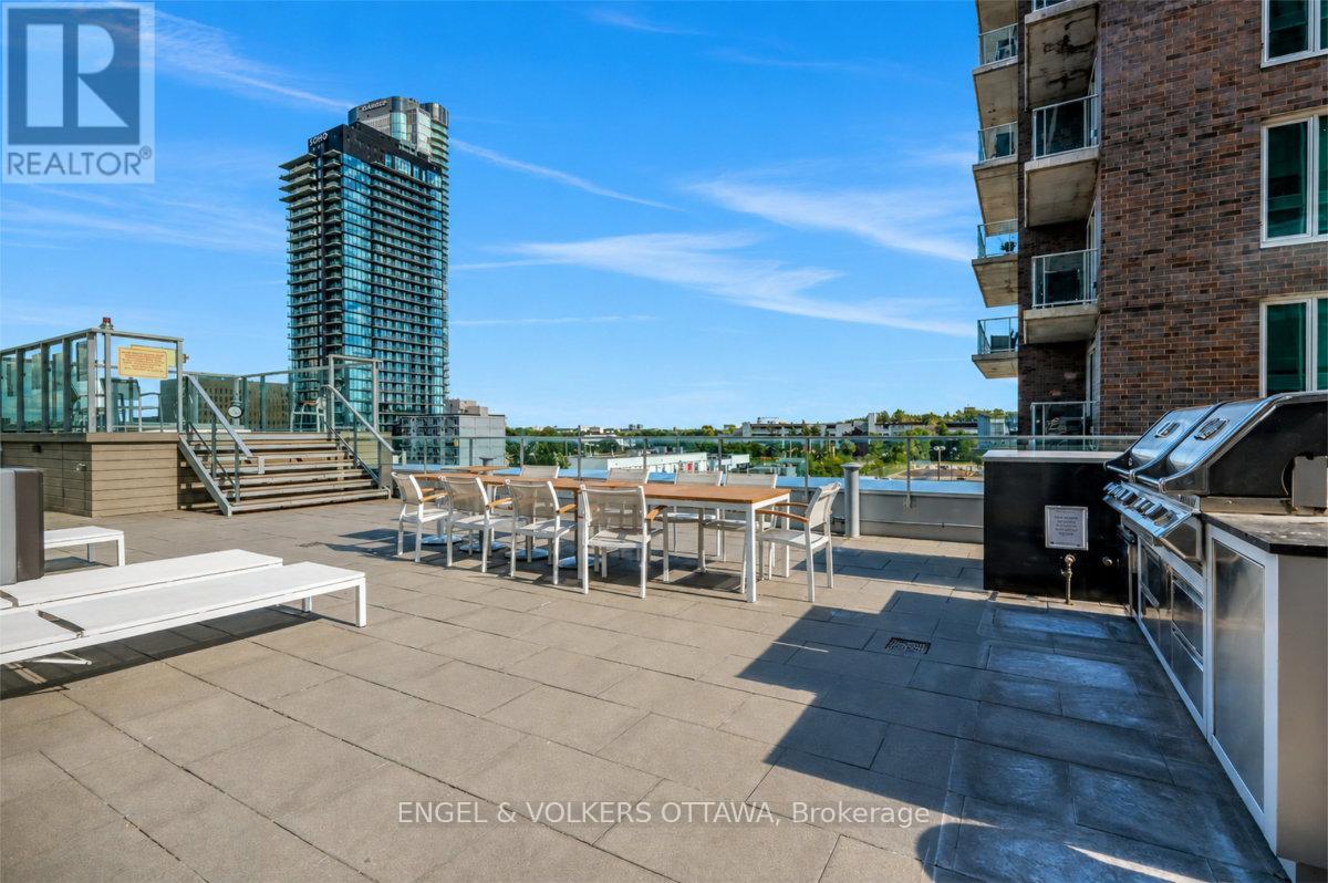 #610 111 CHAMPAGNE AVENUE S - 29