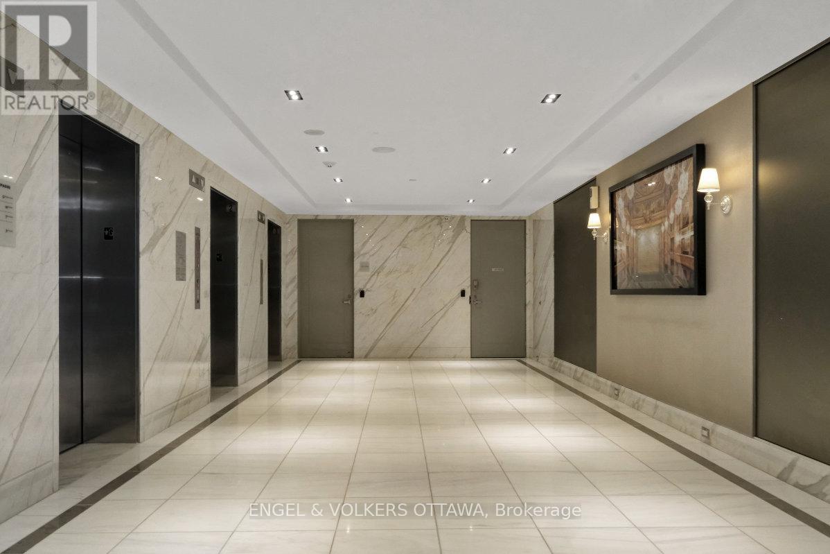 #610 111 CHAMPAGNE AVENUE S - Image 9