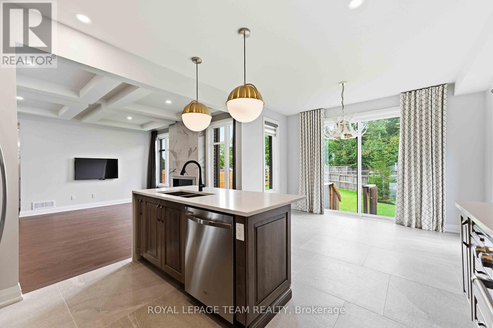 521 BRIDGEPORT AVENUE - Image 19