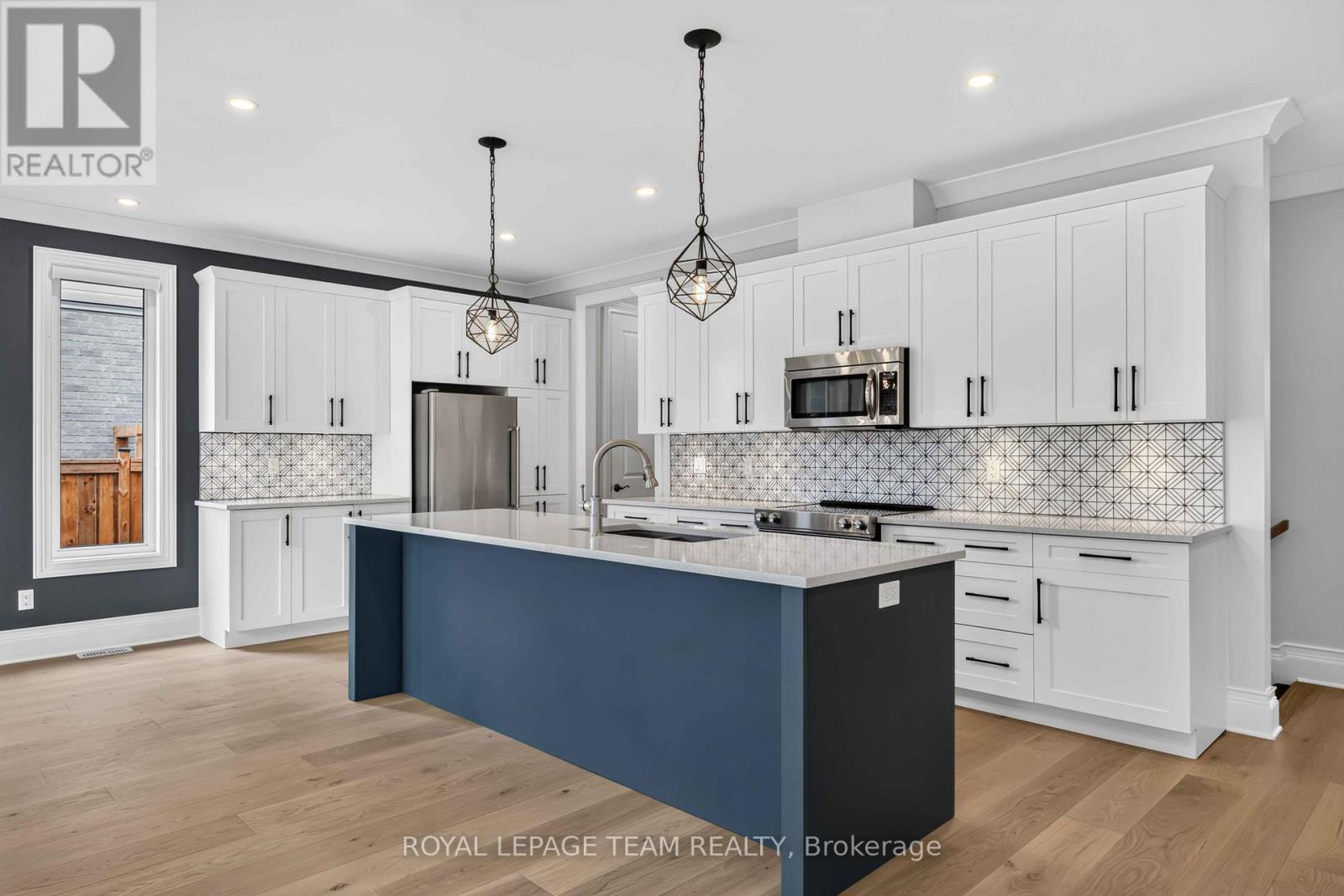 513 BRIDGEPORT AVENUE - Image 13