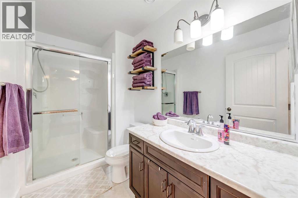#38 2715 73 Avenue - 33