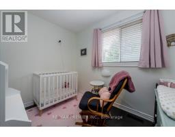 129 Chalmers Drive, Barrie, ON L4N8W4 Photo 12