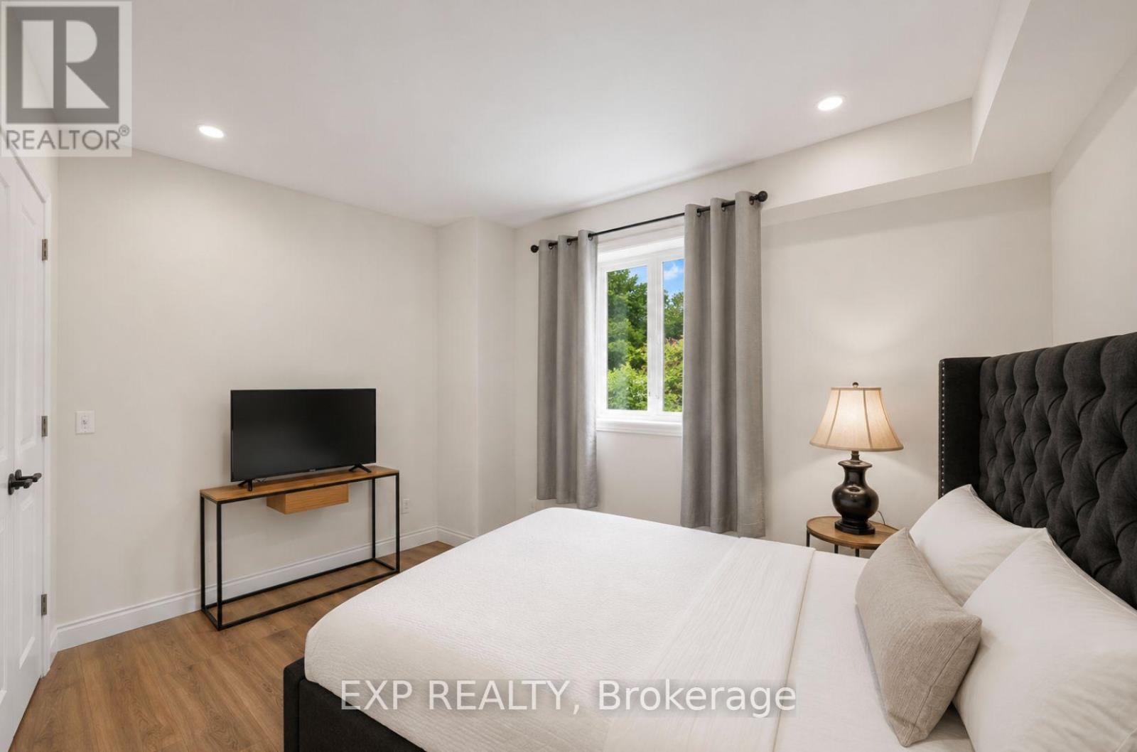 140 BOULLEE STREET - Image 16