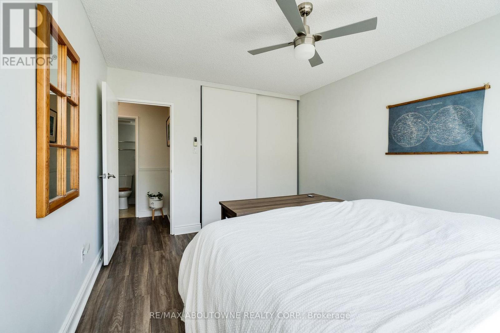 #507 212 KERR STREET - 25