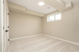15 Hunter's Close, Headingley, MB R4H0E3 Photo 28