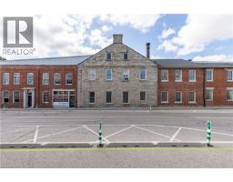 64 Hatt Street Unit# 205, Dundas, ON L9H7T6 Photo 6