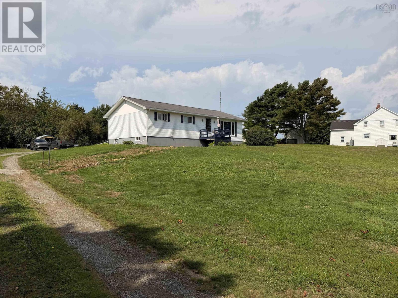 1268 Highway 334 - 2