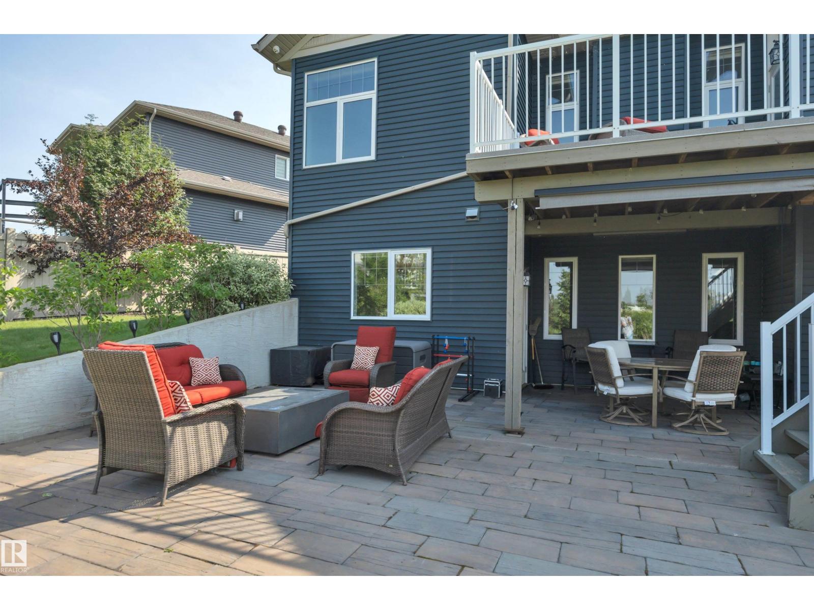 4232 8 ST NW - 39