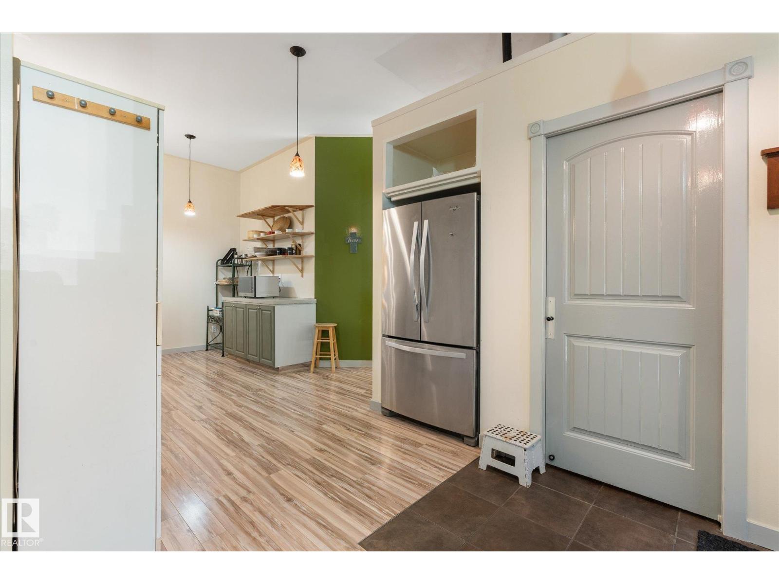 #36 52229 RGE ROAD 25 - 7