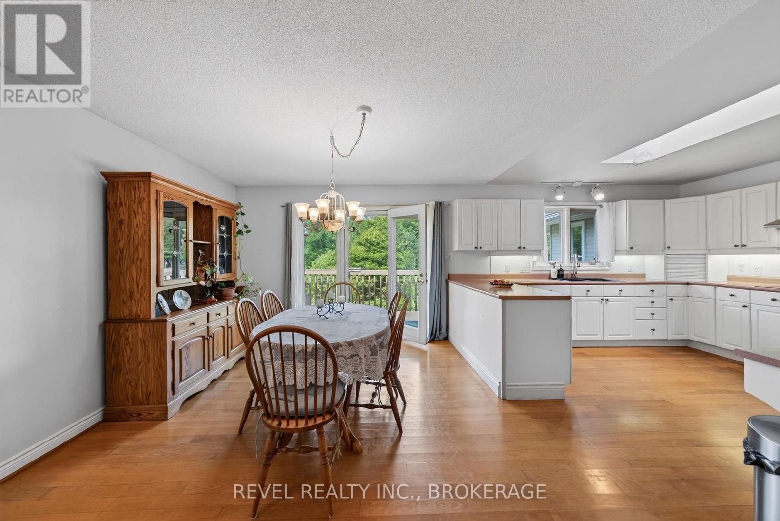 5383 RIDEAU ROAD - 12