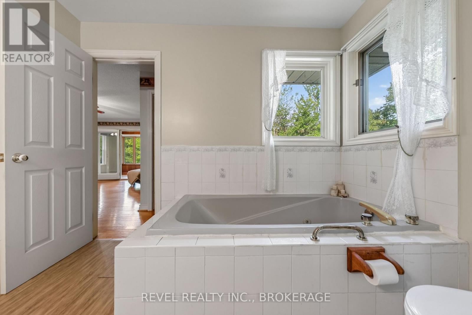 5383 RIDEAU ROAD - 27