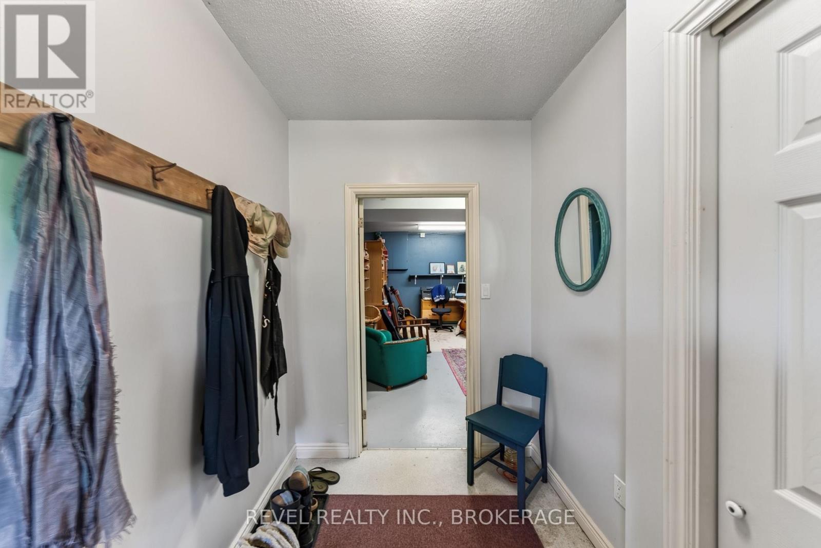 5383 RIDEAU ROAD - 40
