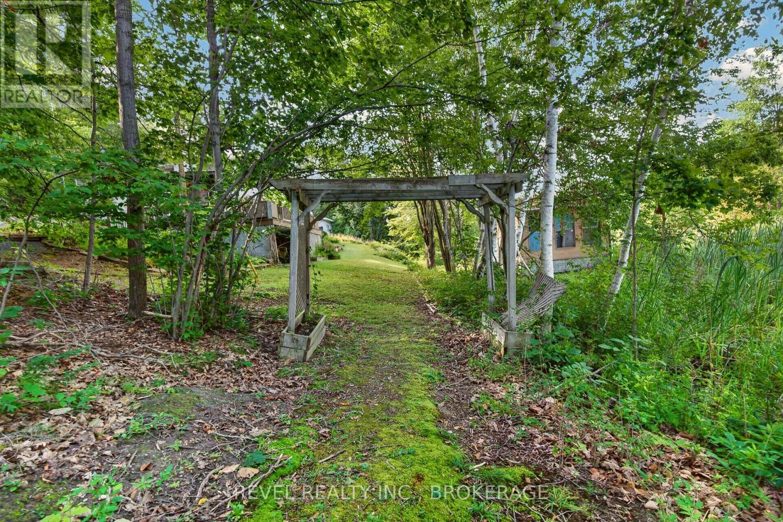 5383 RIDEAU ROAD - 48