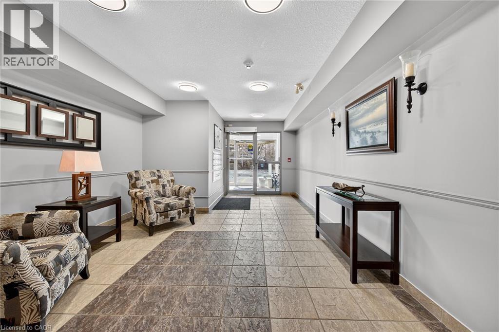 #205 12 ST ANDREW Street - 7