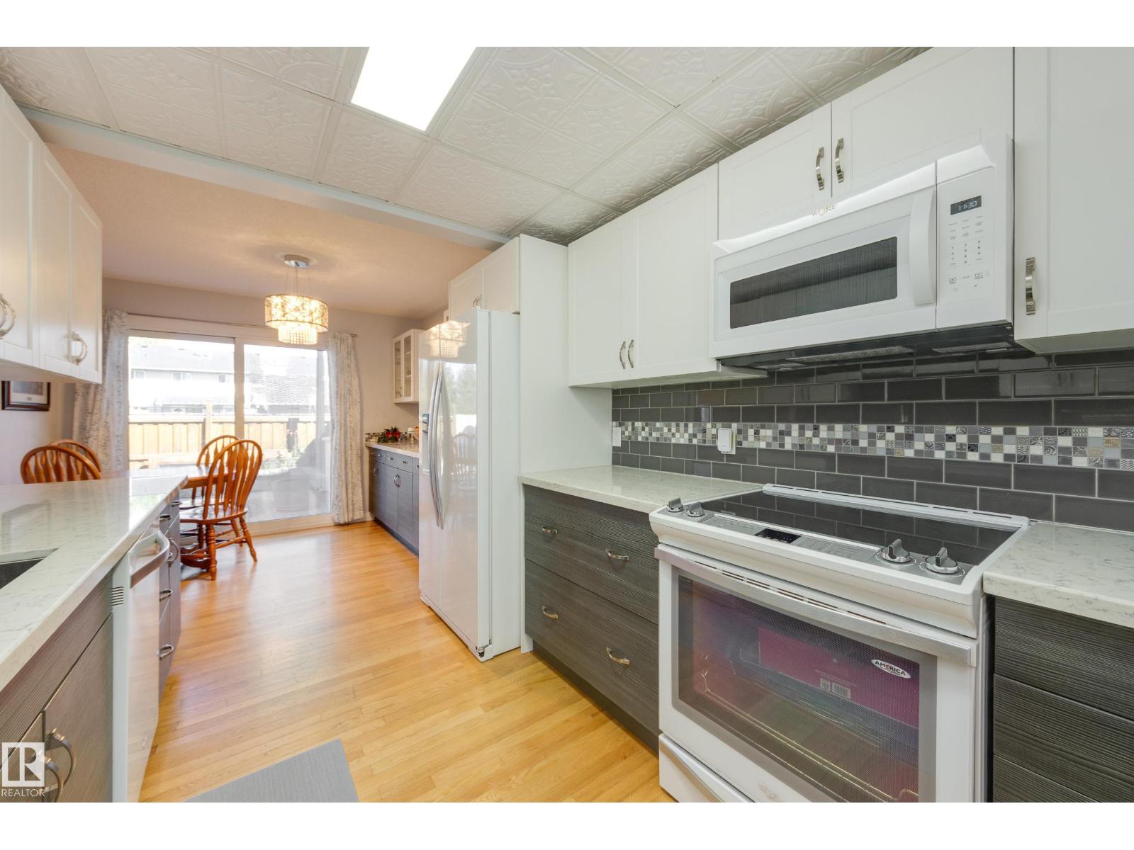 4303 46 ST, Stony Plain, Alberta, T7Z1J5