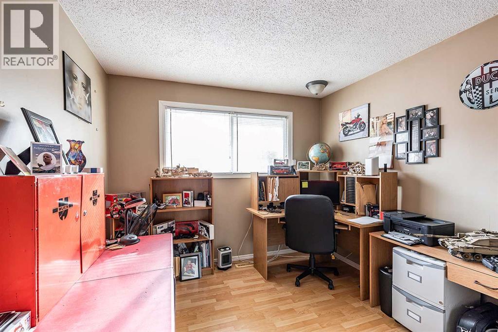 7 Valleyview Drive SW - 25