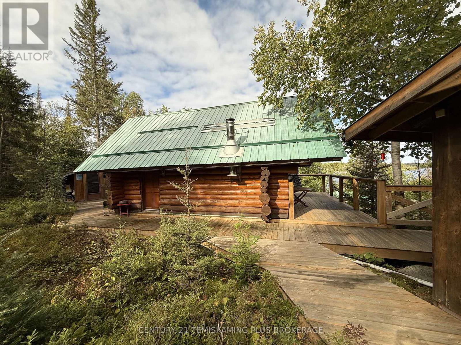 320 SHALLOW BAY ROAD - Image 13