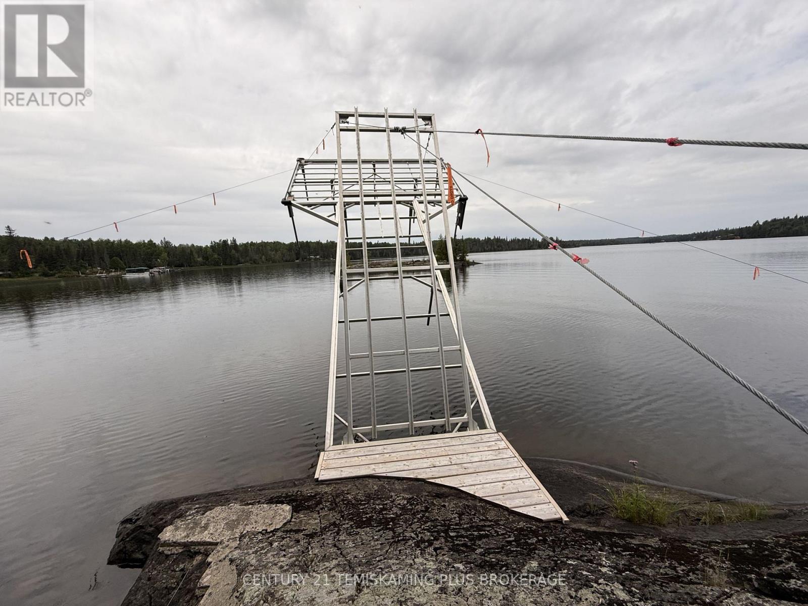 320 SHALLOW BAY ROAD - Image 35