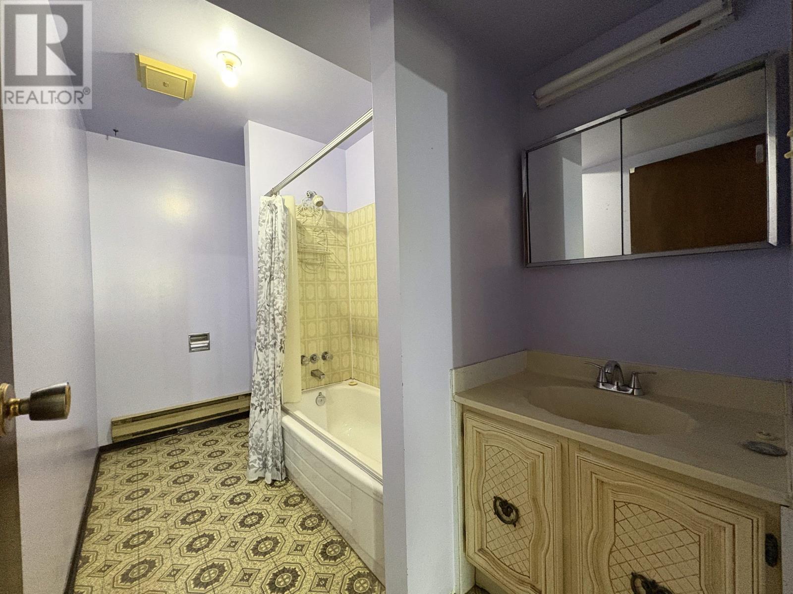357 DANIEL AVE - Image 29