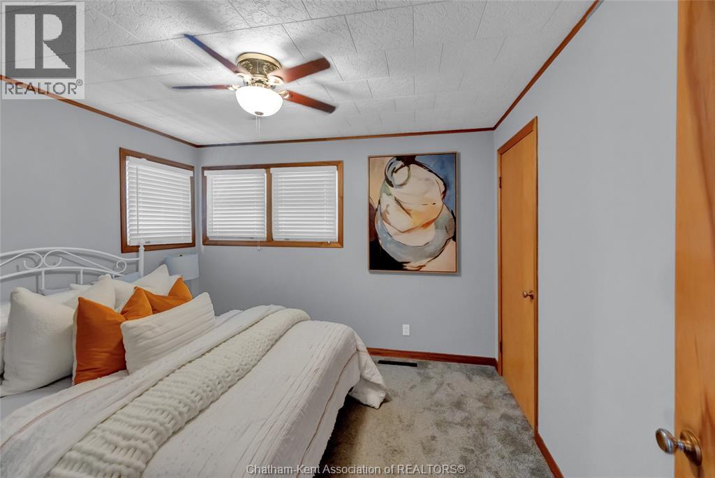 7 Sullivan STREET, Merlin — photo 9