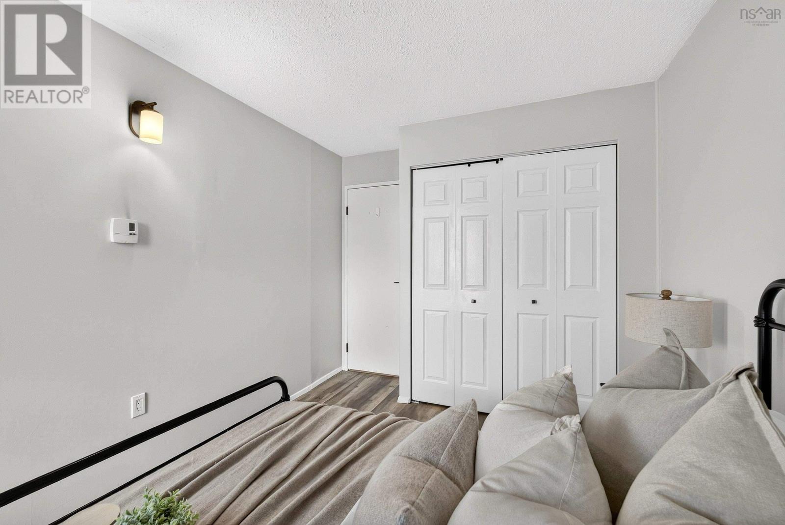5513 Sentinel Square - 13