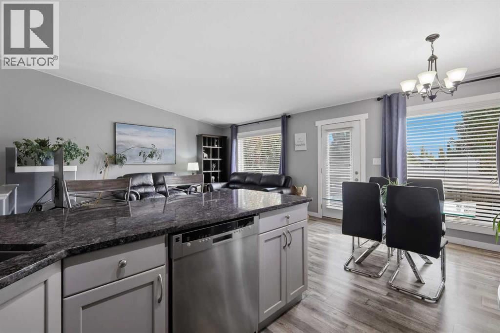 Listing photo – 276 Lindsay Avenue, Red Deer