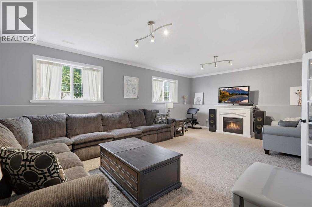 Listing photo – 276 Lindsay Avenue, Red Deer