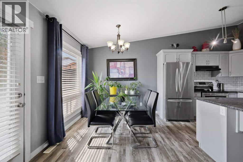 276 Lindsay Avenue - 5