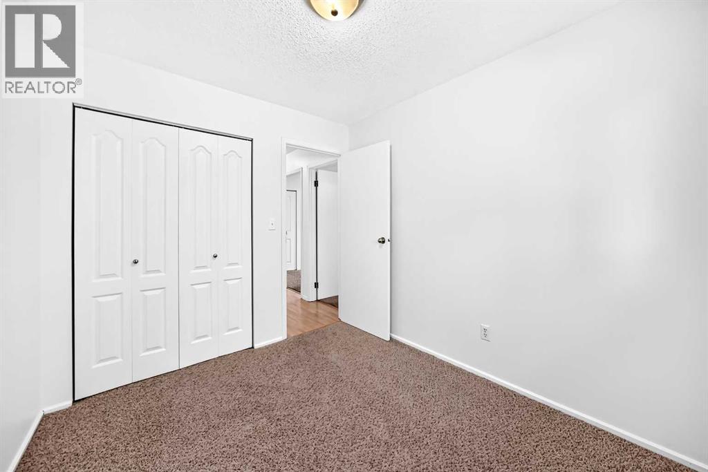 Listing photo – 28 Woodland Drive, Lacombe