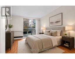 837 - 33 Harbour Square, Toronto, ON M5J2G2 Photo 15
