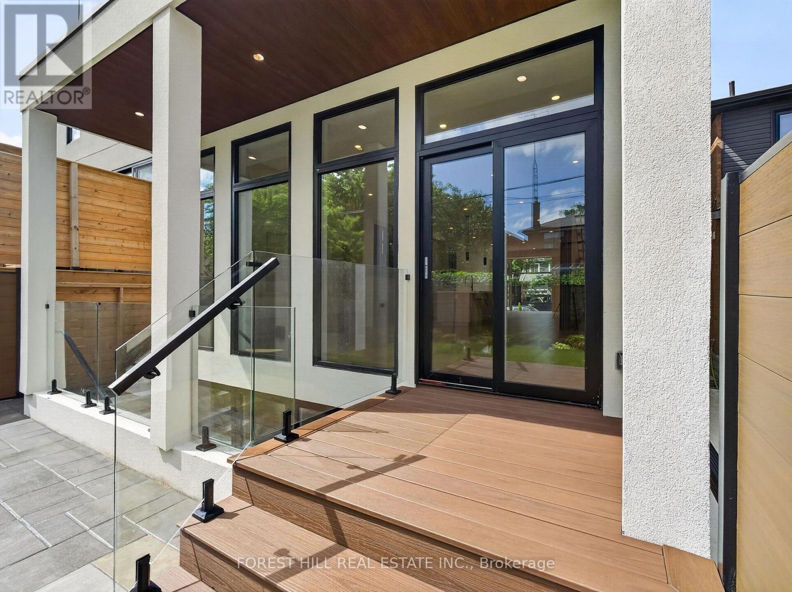 207 ROBINA AVENUE - 11