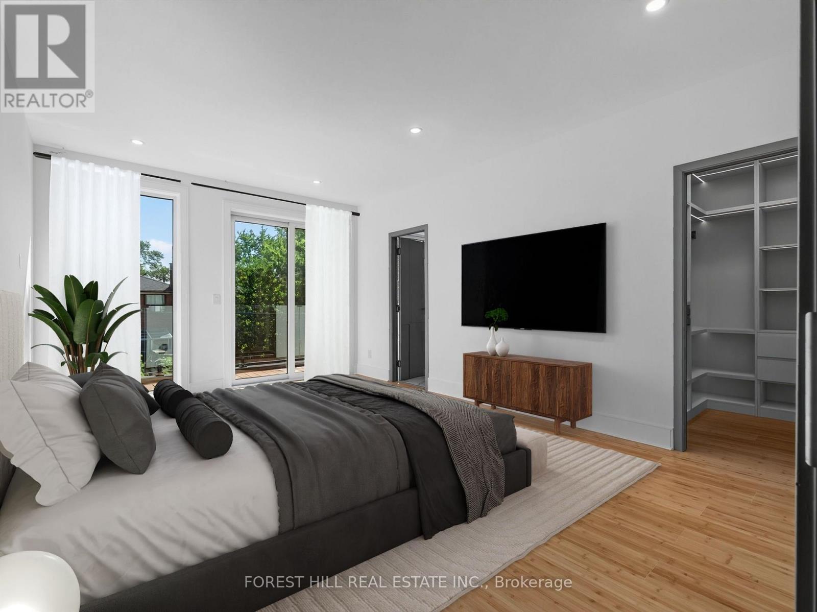 207 ROBINA AVENUE - 24