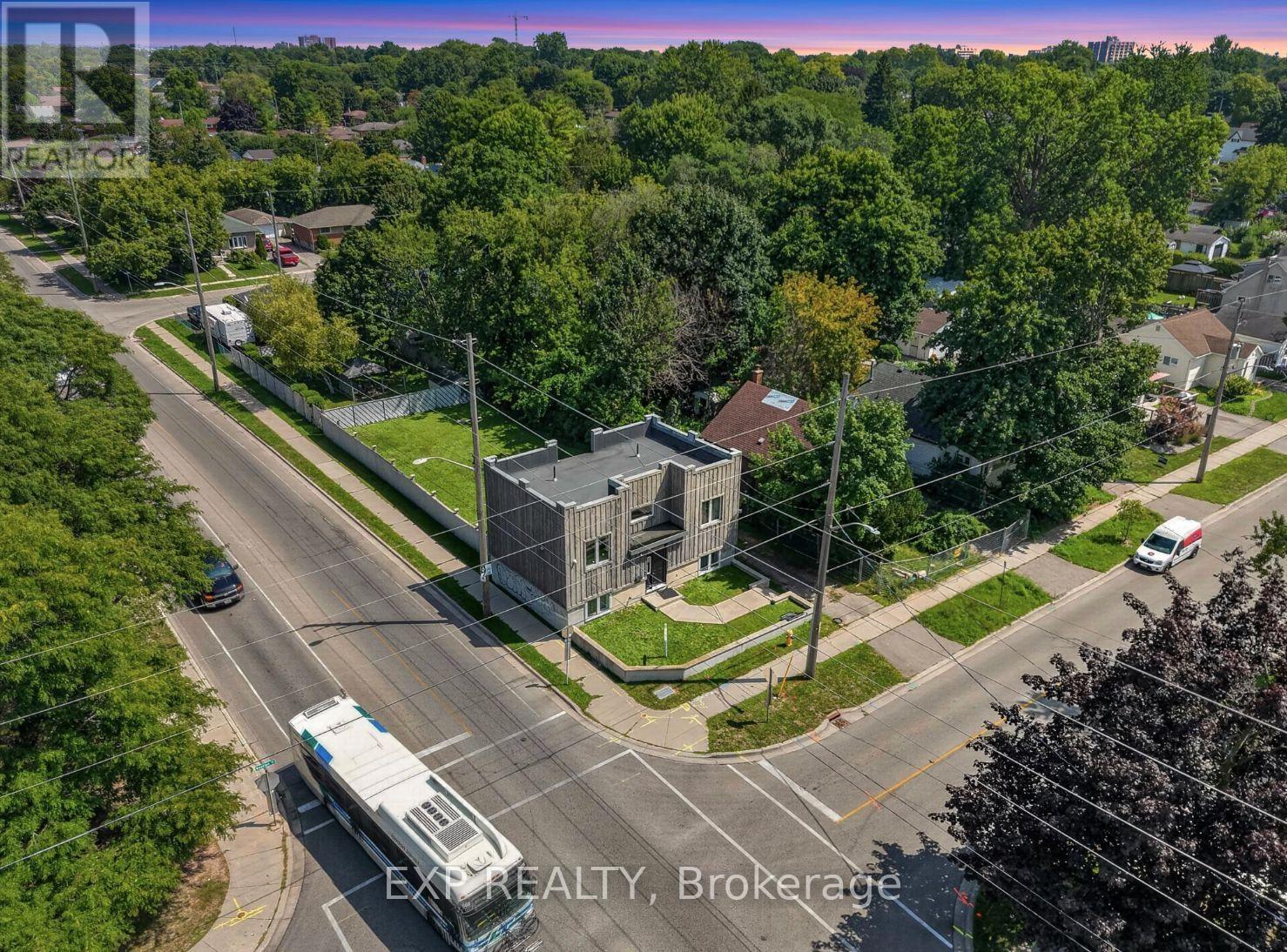 140 BOULLEE STREET - Image 24