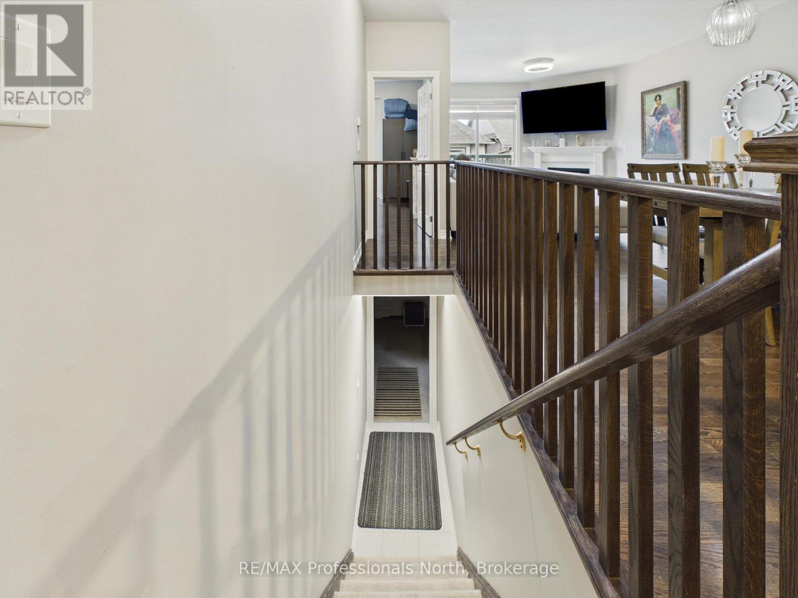 35 CANTERBURY CIRCLE - Image 18