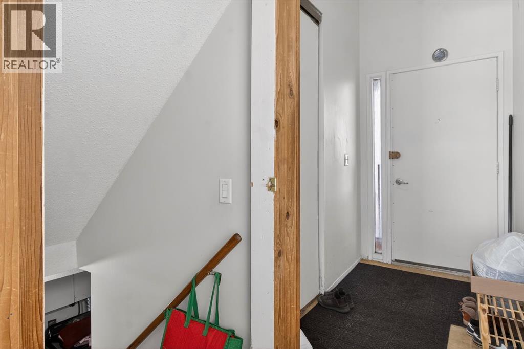 31 Templeby Way NE - 3