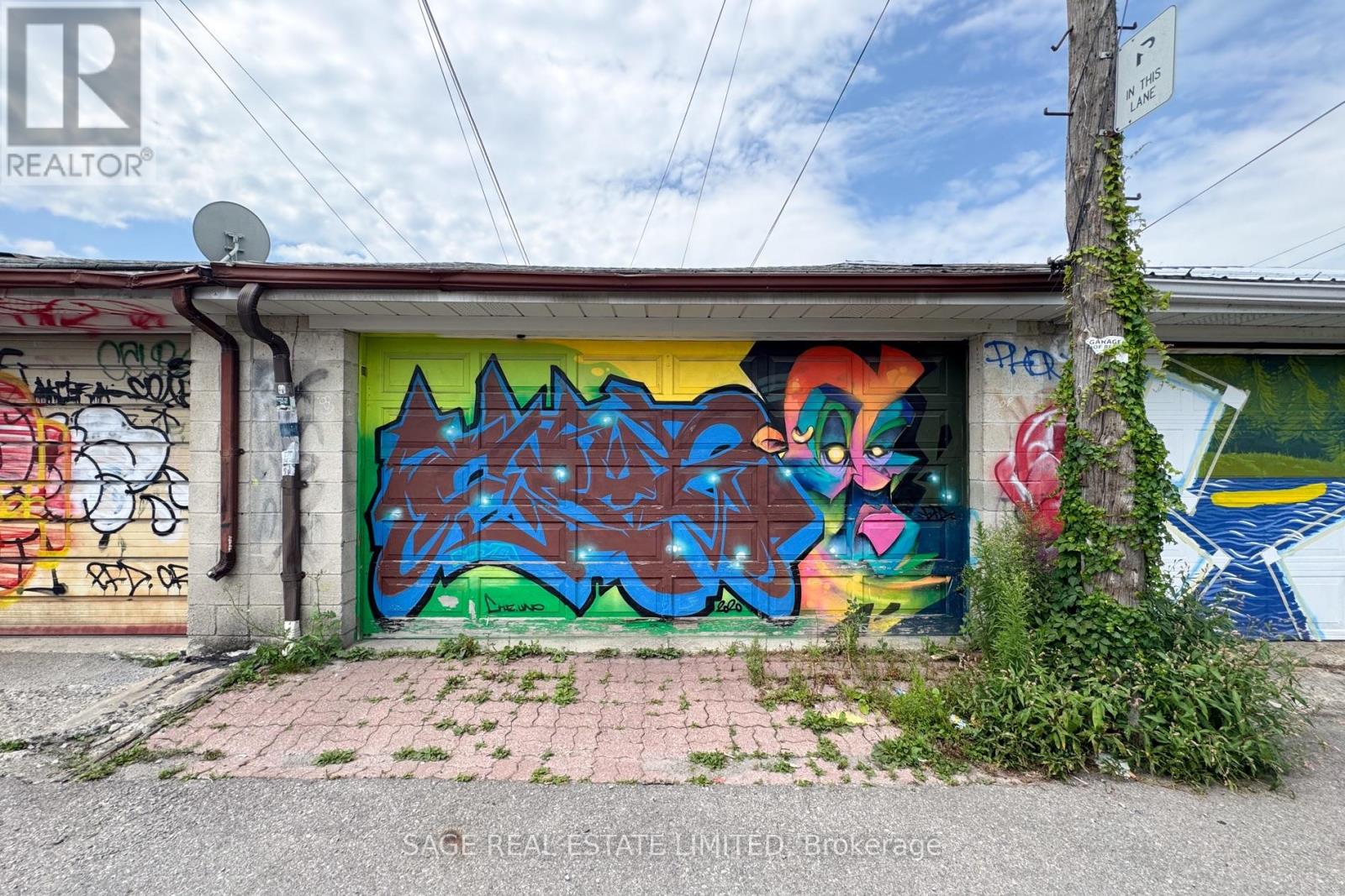 221 PALMERSTON AVENUE - 46