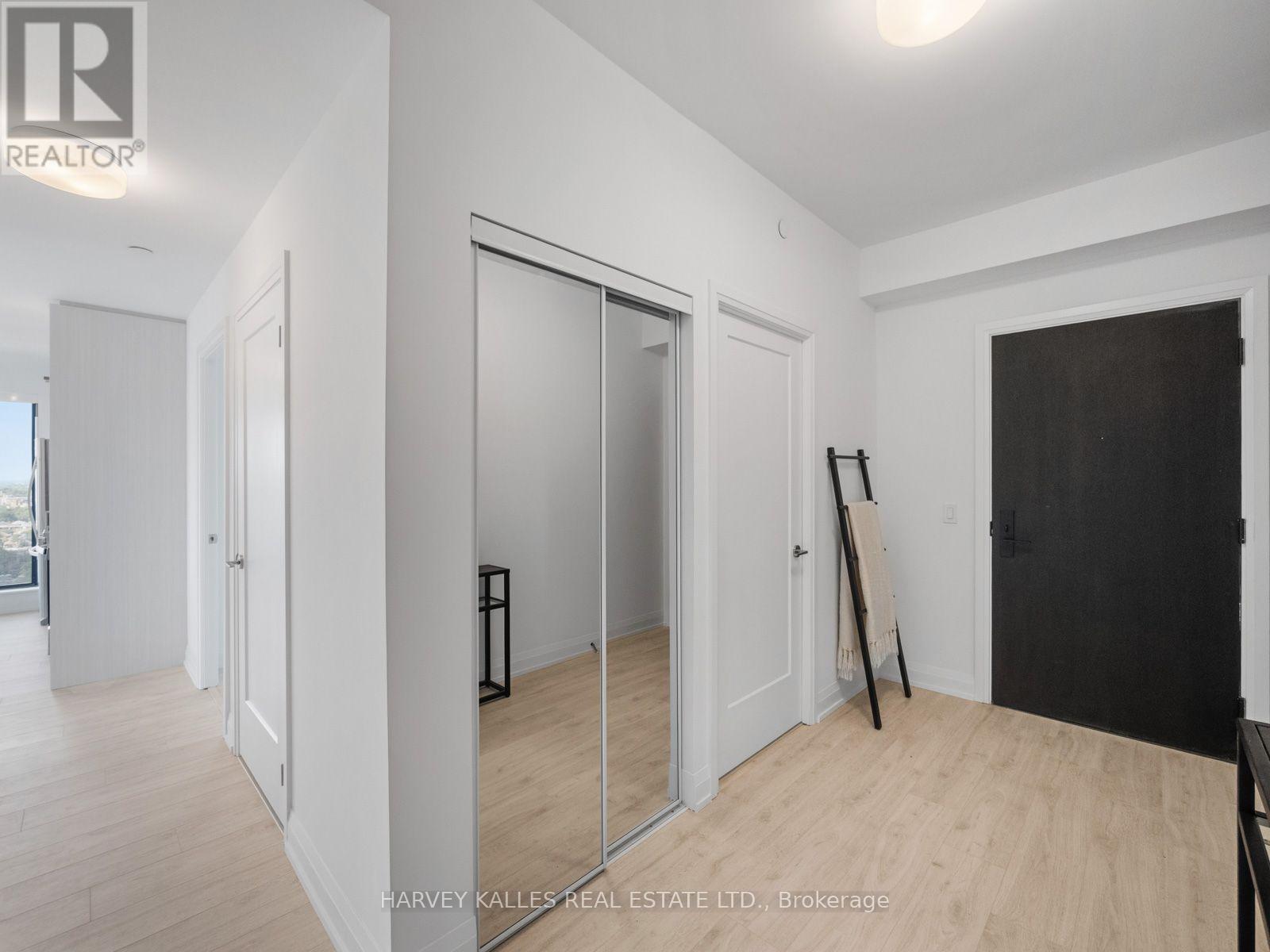 #2607 20 SOUDAN AVENUE - 33