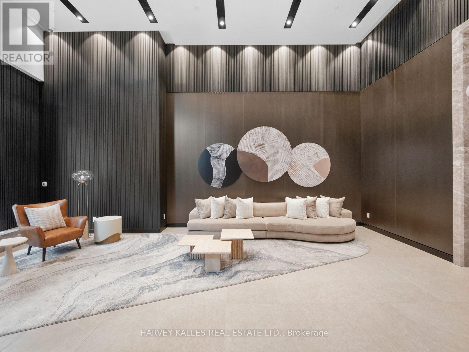 #2607 20 SOUDAN AVENUE - 36