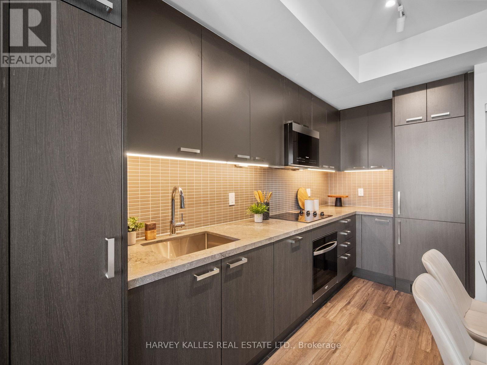#3609 20 SOUDAN AVENUE - 16