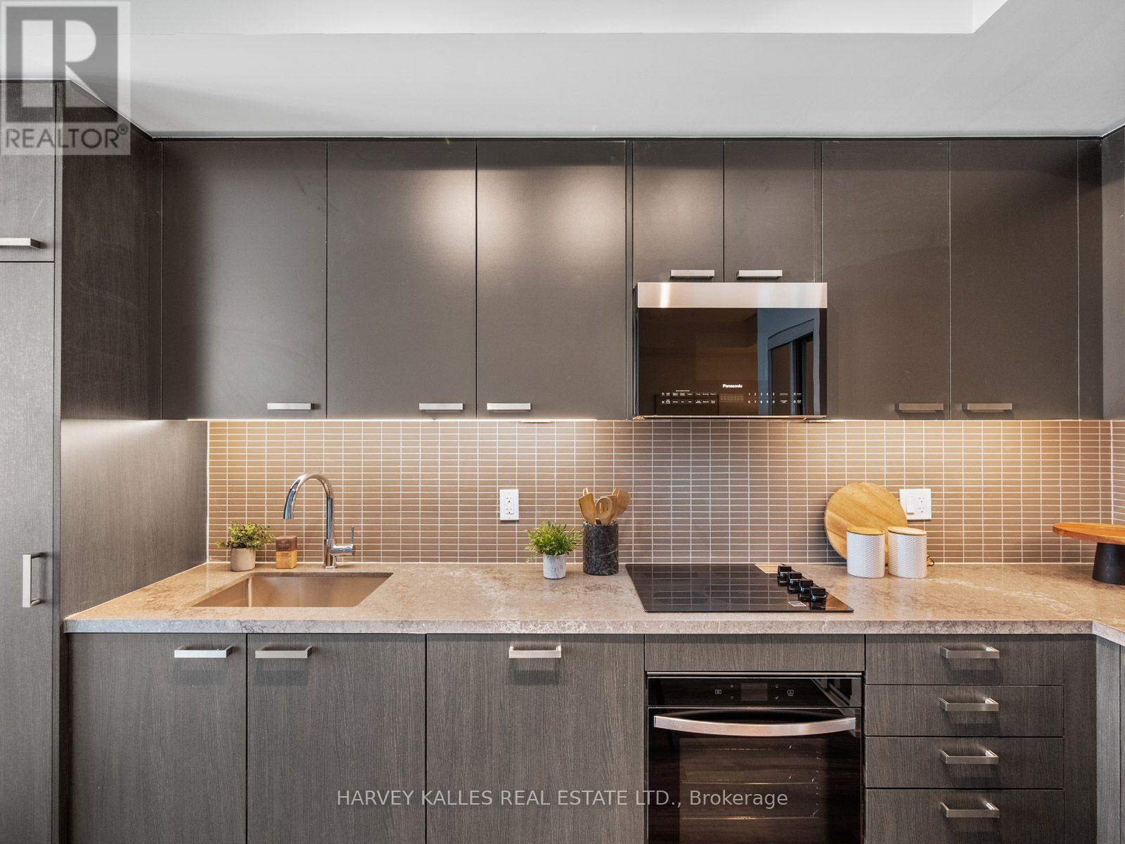 #3609 20 SOUDAN AVENUE - 21