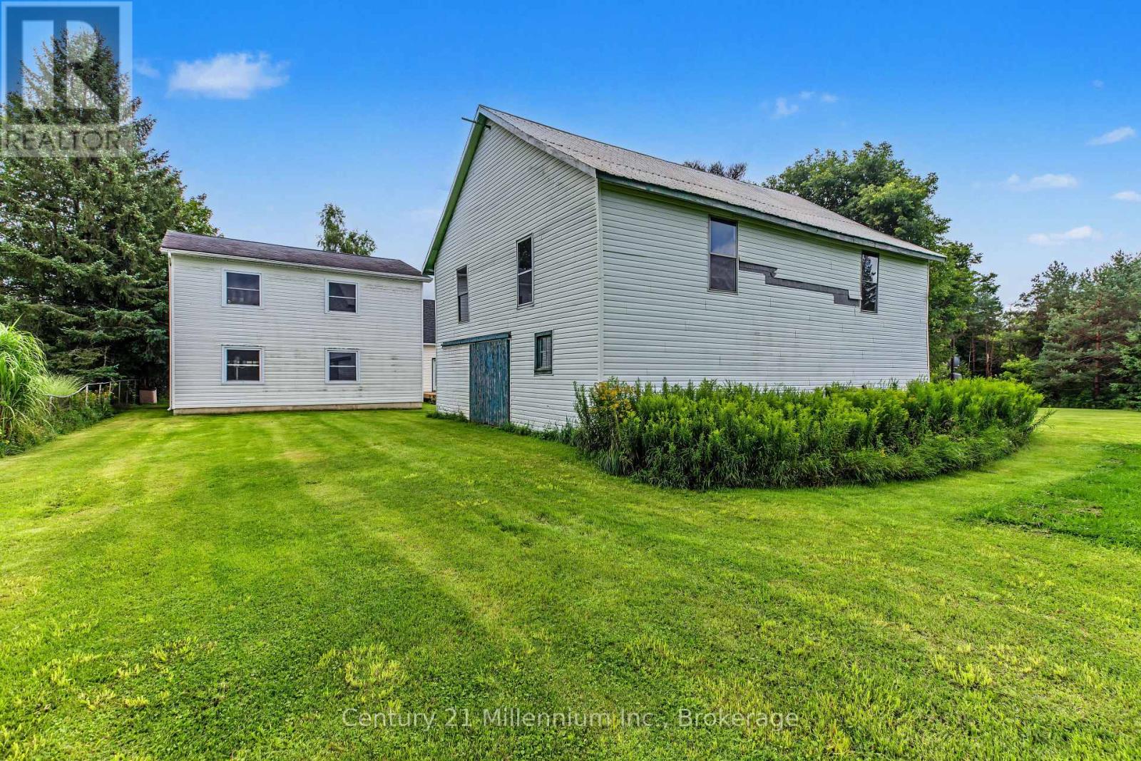 580283 SIDEROAD 60 - Image 11