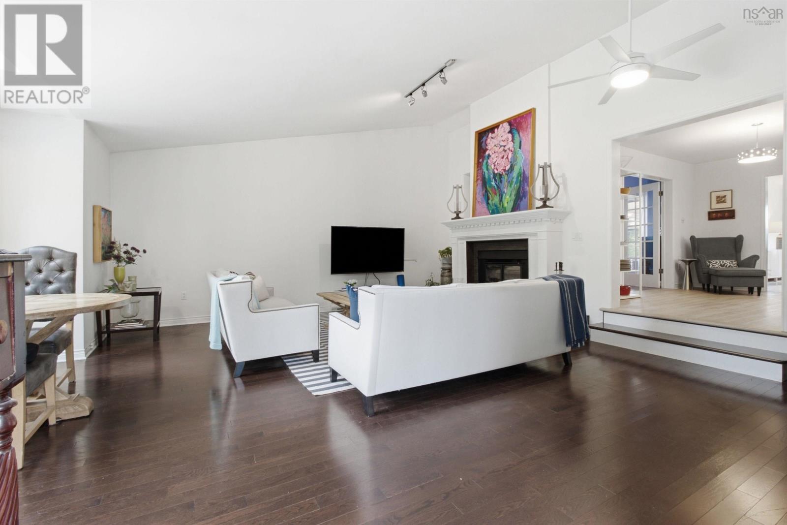13 Douglas Drive - Image 14
